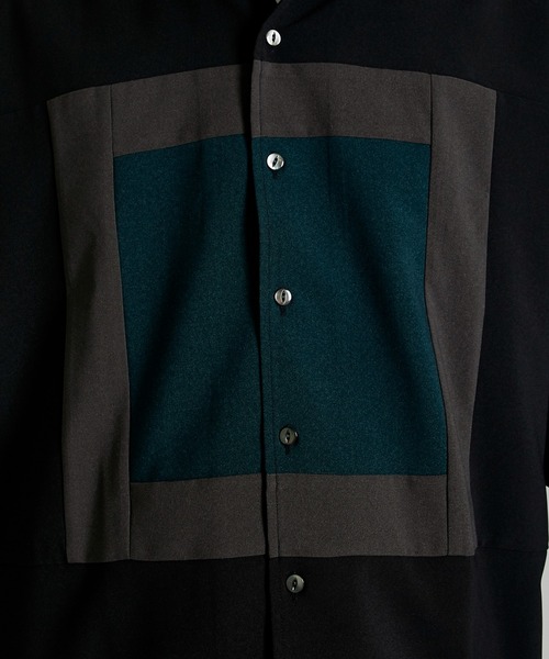 SHAREEF（シャリーフ）の「STUDIOUS別注 SWITHCHNG MOTIF SHIRTS（シャツ/ブラウス・メンズ・ホワイト/ブラック・1/2）」の11枚目の写真