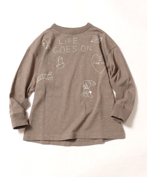 DENIM DUNGAREE(デニムダンガリー)の「DENIM DUNGAREE/デニム&ダンガリー テンジク LIFE TEE ロングスリーブT(Tシャツ/カットソー・キッズ・チャコールグレー/ホワイト/ダークブラウン・130/140)」の2枚目の写真