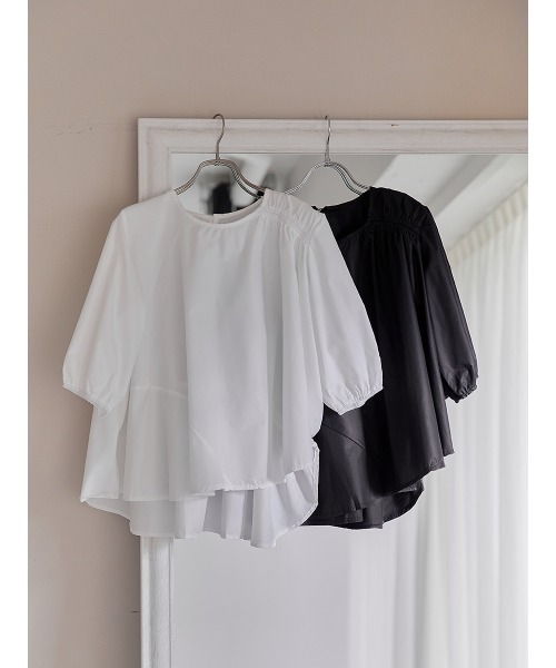 Ayla(アイラ)の「asymmetry gather blouse(Tシャツ/カットソー・レディース・ブラック/ホワイト・FREE)」の7枚目の写真