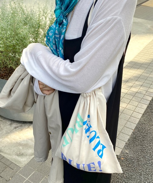 SHENERY（シーナリー）の「BLUE!BLUE!BLUE!BAG（トートバッグ・レディース・オフホワイト・FREE）」の7枚目の写真