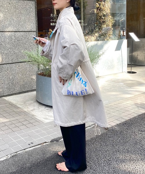 SHENERY（シーナリー）の「BLUE!BLUE!BLUE!BAG（トートバッグ・レディース・オフホワイト・FREE）」の10枚目の写真