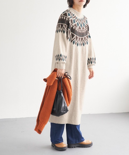 Chaco closet（チャコ クローゼット）の「求心ジャガードニットワンピース（ワンピース・レディース・アイボリー/ブラック・FREE）」の6枚目の写真