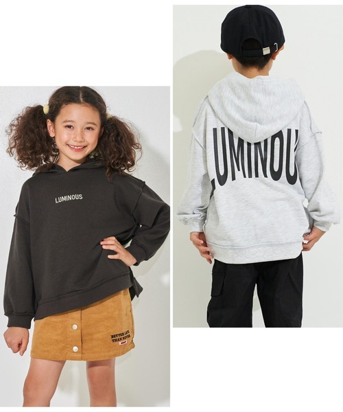 ANAP kids（アナップキッズ）の「裏毛ビッグロゴフーディートップススウェット（パーカー・キッズ・スミクロ/モスグリーン/ライトグレー・120cm/130cm/110cm）」の4枚目の写真