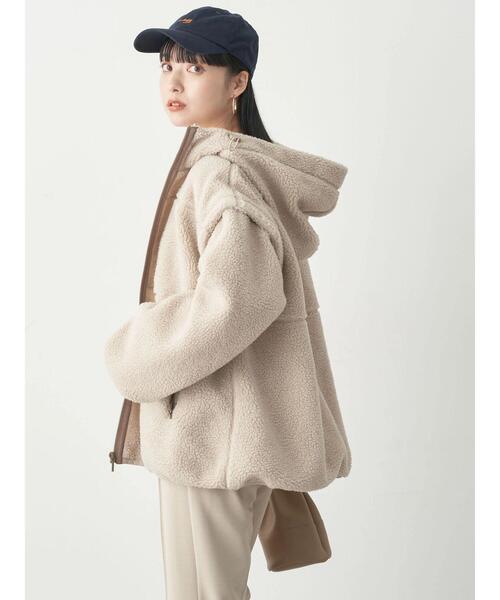 earth music&ecology（アースミュージックアンドエコロジー）の「2WAYボアブルゾン（ブルゾン・レディース・ブラック/ベージュ/モカ・M/L）」の4枚目の写真