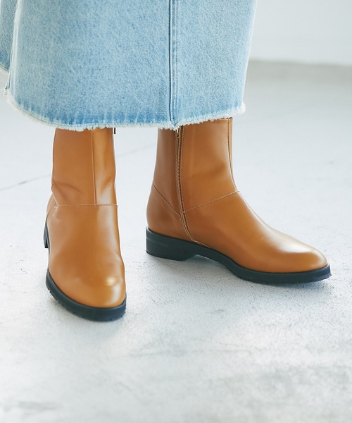 RIVE DROITE（リヴドロワ）の「MONN.:. (モン)/ショートブーツ（ブーツ・レディース・ブラック/キャメル・24.5/23.5）」の3枚目の写真