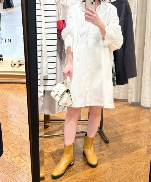 RIVE DROITE（リヴドロワ）の「MONN.:. (モン)/ショートブーツ（ブーツ・レディース・ブラック/キャメル・24.5/23.5）」の8枚目の写真