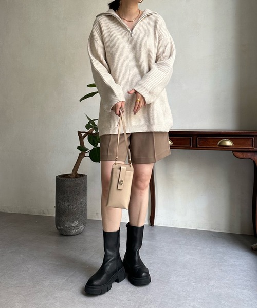 DouDou(ドゥドゥ)の「アンゴラ混ハーフジップチュニック(ニット/セーター・レディース・ベージュ/ライトグレー/ブラック・FREE)」の15枚目の写真