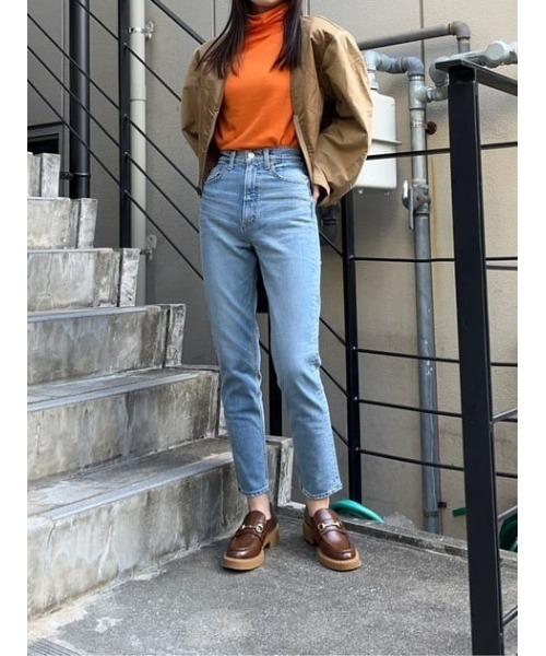 MOUSSY(マウジー)の「HI NECK SOFT LS Tシャツ(Tシャツ/カットソー・レディース・ライトグリーン/オフホワイト/オレンジ/ライトブルー・FREE)」の12枚目の写真
