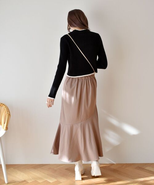 ems excite（エムズエキサイト）の「スリットマーメイドSK（スカート・レディース・ピンク/ブラック/ブラウン系その他2・FREE）」の16枚目の写真