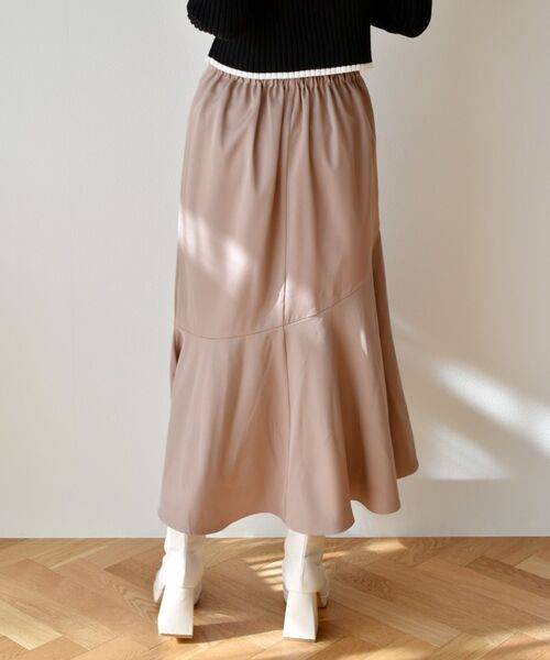 ems excite（エムズエキサイト）の「スリットマーメイドSK（スカート・レディース・ピンク/ブラック/ブラウン系その他2・FREE）」の6枚目の写真