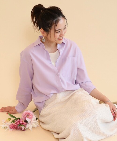 SHOO・LA・RUE(シューラルー)の「◆【UVカット/抗菌防臭/吸水速乾】大人のためのフレンチリネンブレンド前あきシャツ(シャツ/ブラウス・レディース・ピンク系その他/レモンイエロー/ホワイト系/ブラック系1/ライトグリーン系2/ブルー系2/ライトパープル/マスタード/カーキ/ライトブルー・03/02/04)」の8枚目の写真