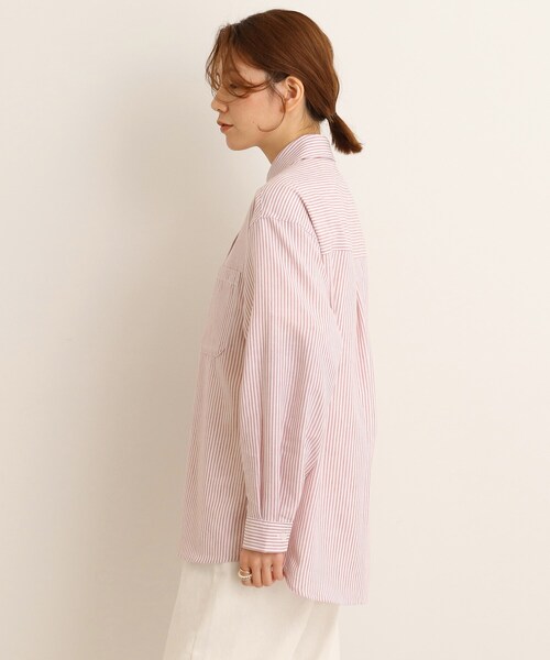 SHOO・LA・RUE(シューラルー)の「◆【UVカット/抗菌防臭/吸水速乾】大人のためのフレンチリネンブレンド前あきシャツ(シャツ/ブラウス・レディース・ピンク系その他/レモンイエロー/ホワイト系/ブラック系1/ライトグリーン系2/ブルー系2/ライトパープル/マスタード/カーキ/ライトブルー・03/02/04)」の11枚目の写真