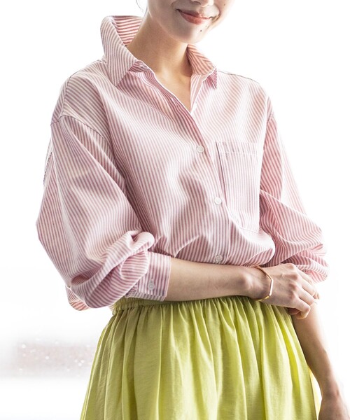 SHOO・LA・RUE(シューラルー)の「◆【UVカット/抗菌防臭/吸水速乾】大人のためのフレンチリネンブレンド前あきシャツ(シャツ/ブラウス・レディース・ピンク系その他/レモンイエロー/ホワイト系/ブラック系1/ライトグリーン系2/ブルー系2/ライトパープル/マスタード/カーキ/ライトブルー・03/02/04)」の10枚目の写真