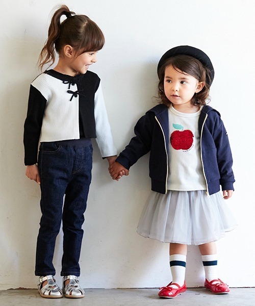 petit main（プティマイン）の「バイカラーカーディガン（ニット/セーター・キッズ・オフホワイト/ライトベージュ/ブラック・L/M/S）」の13枚目の写真