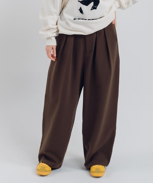 MUHET（ミュエータ）の「2タックワイドパンツ（スラックス・レディース・アイボリー/スモークグレー/ネイビー/ブラウン・MEDIUM/SMALL/X-LARGE）」の3枚目の写真