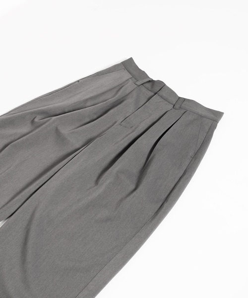 MUHET（ミュエータ）の「2タックワイドパンツ（スラックス・レディース・アイボリー/スモークグレー/ネイビー/ブラウン・MEDIUM/SMALL/X-LARGE）」の11枚目の写真