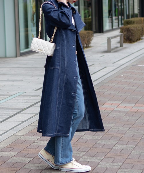 pumpkin port(パンプキンポート)の「ストレッチデニム ワンピースコート(トレンチコート・レディース・ブラック/ネイビー・MEDIUM)」の18枚目の写真