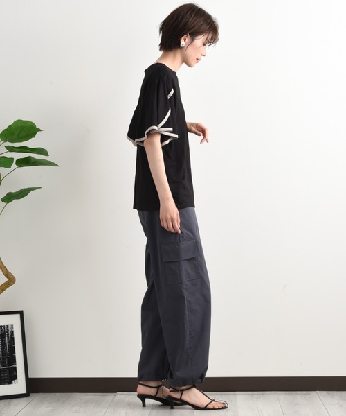 INTERPLANET（インタープラネット）の「【接触冷感】前後2ＷＡＹ配色パイピングプルオーバー（Tシャツ/カットソー・レディース・オフホワイト/グレイッシュベージュ/ブラック・FREE）」の14枚目の写真