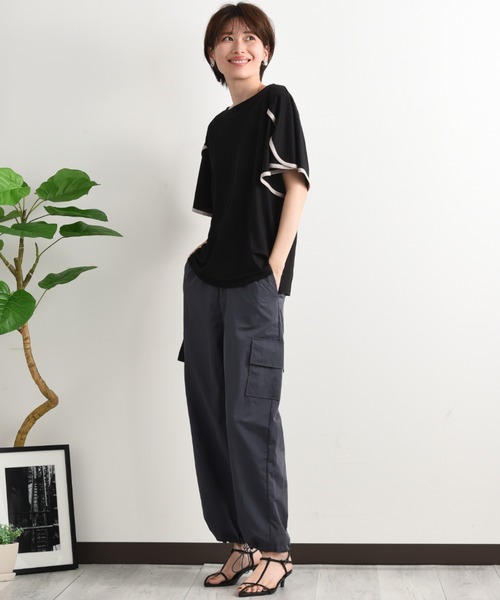 INTERPLANET（インタープラネット）の「【接触冷感】前後2ＷＡＹ配色パイピングプルオーバー（Tシャツ/カットソー・レディース・オフホワイト/グレイッシュベージュ/ブラック・FREE）」の16枚目の写真