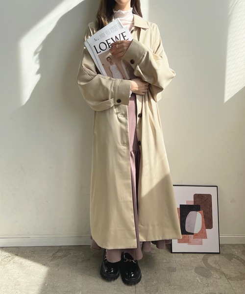 Futier land(フューティアランド)の「ケープトレンチコート(トレンチコート・レディース・ベージュ/ネイビー/アイボリー・MEDIUM)」の19枚目の写真