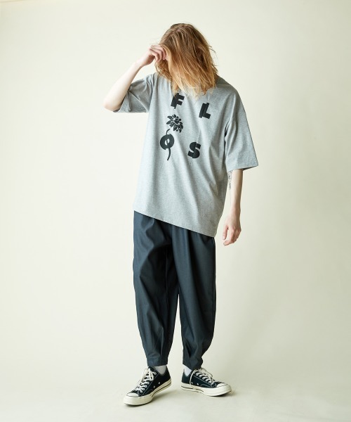 rehacer（レアセル）の「rehacer : Tuck Logo Wide CS / タックロゴ ワイド カットソー（Tシャツ/カットソー・メンズ・ホワイト/ブラック/グレー/ネイビー/グリーン・SMALL/MEDIUM/LARGE/X-LARGE）」の11枚目の写真