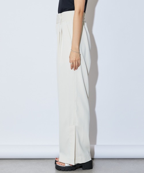 Lui's（ルイス）の「サイドベンツワイドパンツ(セットアップ対応)（その他パンツ・レディース・ブラック/オリーブ/オフホワイト・FREE）」の12枚目の写真