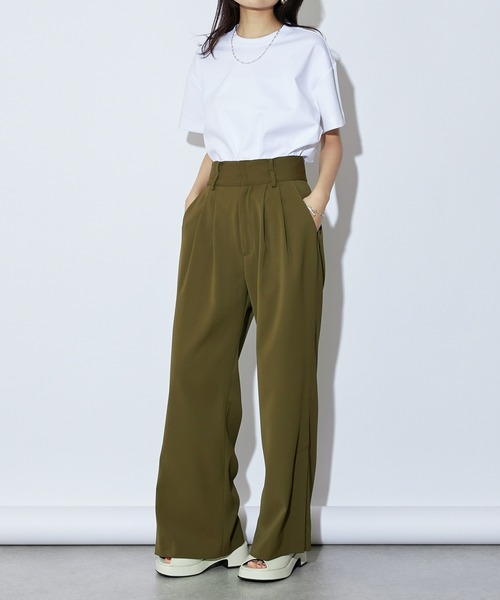 Lui's（ルイス）の「サイドベンツワイドパンツ(セットアップ対応)（その他パンツ・レディース・ブラック/オリーブ/オフホワイト・FREE）」の9枚目の写真