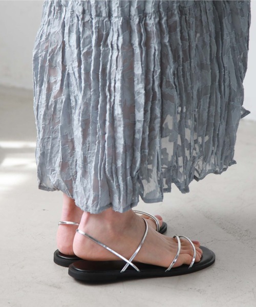 archives（アルシーヴ）の「アシンメトリーラインサンダル（サンダル・レディース・ブラウン/グレー/ブラック・MEDIUM/LARGE）」の14枚目の写真