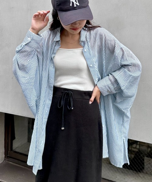 CIAOPANIC TYPY（チャオパニックティピー）の「シアーストライプドルマンビッグシャツ（シャツ/ブラウス・レディース・パープル/ネイビー/オレンジ/ベージュ/ピンク・ONE SIZE）」の3枚目の写真