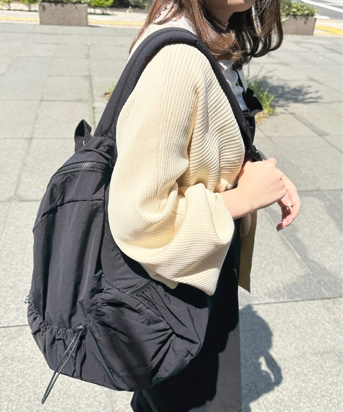 apres jour(アプレジュール)の「【apres jour×ARIAZ】ポケットバッグパック(バックパック/リュック・レディース・ブラック/アイボリー・FREE)」の12枚目の写真