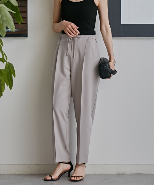 NANO universe（ナノユニバース）の「LB.03/ピンタックイージーパンツ（その他パンツ・レディース・オフホワイト/ブラック/ライム/グレー系その他4/オレンジ・XS/S/M）」の3枚目の写真