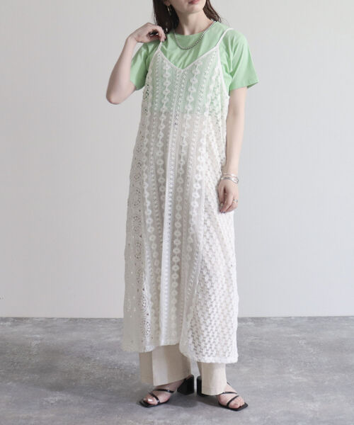 fredy emue（フレディエミュ）の「レース切替キャミワンピース（ワンピース・レディース・チャコールグレー/アイボリー・38）」の11枚目の写真