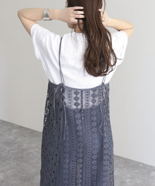 fredy emue（フレディエミュ）の「レース切替キャミワンピース（ワンピース・レディース・チャコールグレー/アイボリー・38）」の21枚目の写真