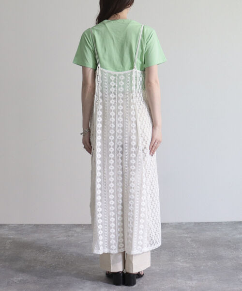 fredy emue（フレディエミュ）の「レース切替キャミワンピース（ワンピース・レディース・チャコールグレー/アイボリー・38）」の14枚目の写真