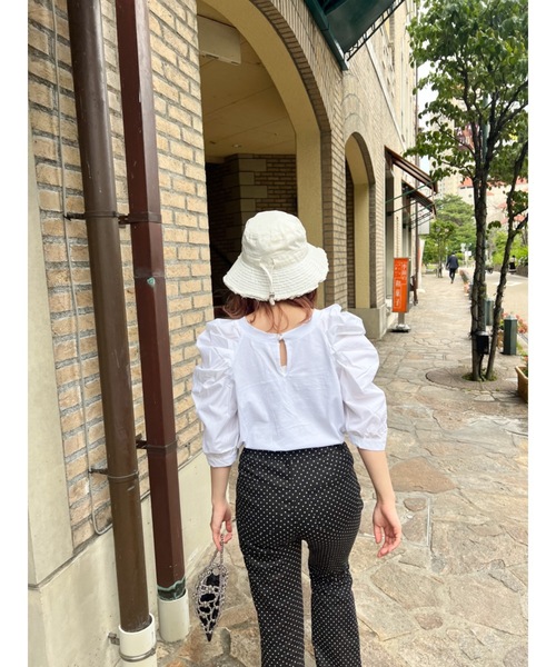 JUMELLE(ジュメロ)の「ロマンスリーブT(Tシャツ/カットソー・レディース・アイボリー/ブラック・FREE)」の6枚目の写真