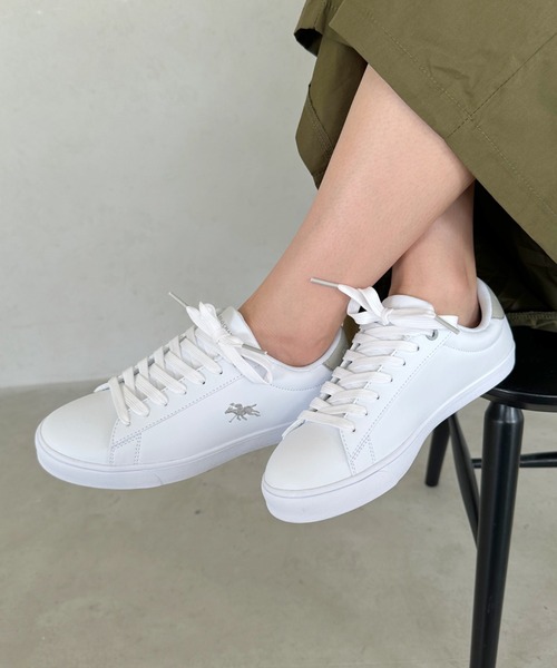 POLO CHAMPS（ポロチャンプス）の「【POLO CHAMPS/ポロチャンプス】別注 ワンポイント刺繍 ローカット ベーシック コートスニーカー（スニーカー・レディース・ネイビー/グリーン/グレイッシュベージュ/ライトグレー/ホワイト・23.0cm/23.5cm/24.0cm/24.5cm/25.0cm）」の3枚目の写真