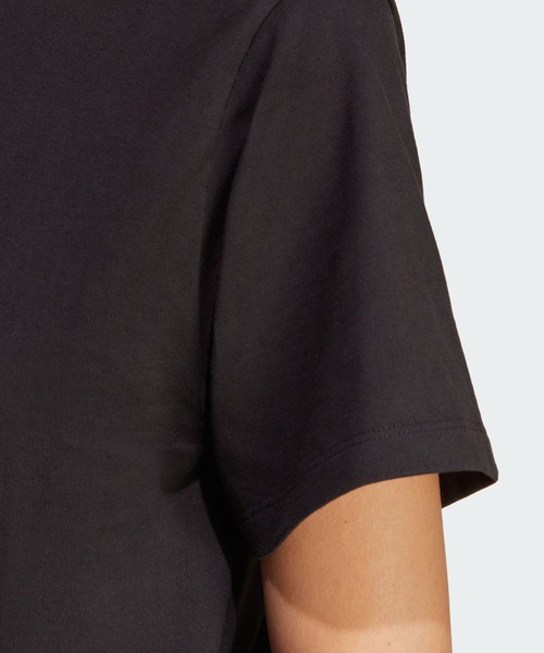 adidas（アディダス）の「アディカラー エッセンシャルズ レギュラーTシャツ  / アディダスオリジナルス adidas Originals（Tシャツ/カットソー・レディース・ブラック・SMALL/MEDIUM/X-LARGE/XX-LARGE/X-SMALL/LARGE）」の5枚目の写真
