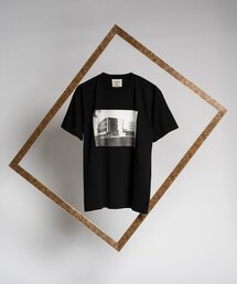 EDIFICE | 【BAUHAUS / バウハウス】別注 グラフィック プリント Tシャツ(Tシャツ/カットソー)