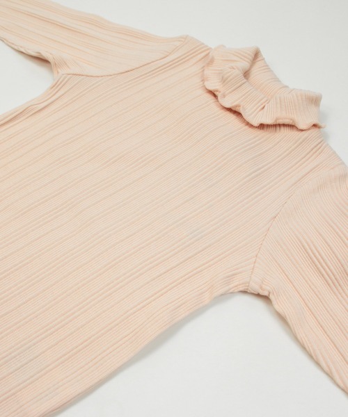 chil2（チルツー）の「ランダムテレコ ハイネックTシャツ（Tシャツ/カットソー・キッズ・ベージュ/ミント/ラベンダー/チャコールグレー/クリーム/ピンク・90cm/110cm/120cm/80ｃｍ/140cm/100cm/130cm）」の14枚目の写真