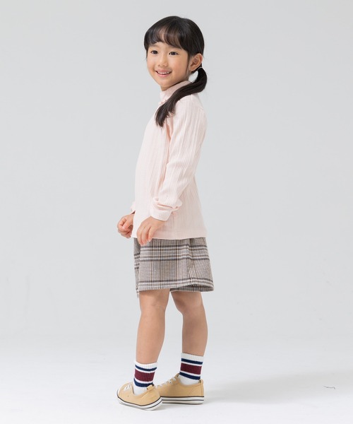 chil2（チルツー）の「ランダムテレコ ハイネックTシャツ（Tシャツ/カットソー・キッズ・ベージュ/ミント/ラベンダー/チャコールグレー/クリーム/ピンク・90cm/110cm/120cm/80ｃｍ/140cm/100cm/130cm）」の8枚目の写真