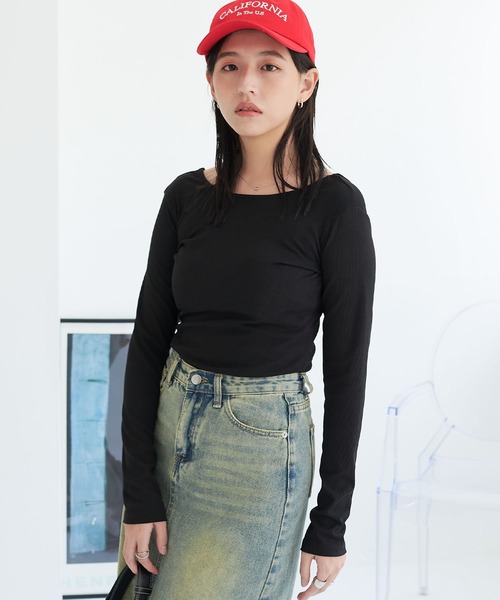 ECRIRE（エクリール）の「バックオープン ロングスリーブカットソー（Tシャツ/カットソー・レディース・アイボリー/ブラック・M）」の17枚目の写真