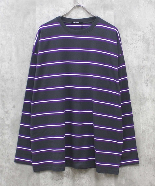 SHISKY(シスキー)の「ボーダーBIGシルエット ロンT(Tシャツ/カットソー・メンズ・チャコール/ベージュ/ネイビー/オフホワイト/ダークグリーン/ブラック/グレー系/ベージュ系/パープル系/ホワイト系/ブラック系・M/L/XL)」の6枚目の写真