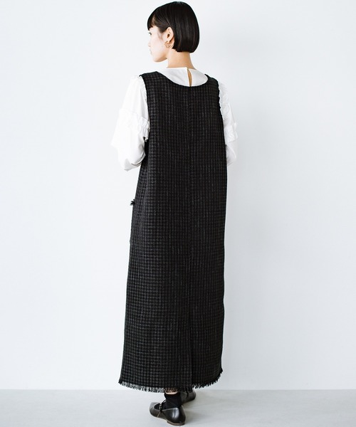 haco!（ハコ）の「きっちりと普段づかいの両立可能！　しっかり使えてちゃんと華やぐツイードジャンパースカート〈日々グッジョ部’s idea〉（ジャンパースカート・レディース・ブラック・SMALL/LARGE/MEDIUM/X-LARGE）」の12枚目の写真