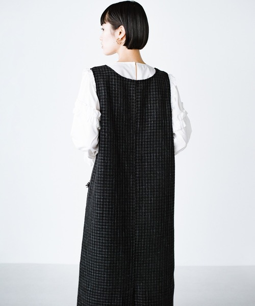 haco!（ハコ）の「きっちりと普段づかいの両立可能！　しっかり使えてちゃんと華やぐツイードジャンパースカート〈日々グッジョ部’s idea〉（ジャンパースカート・レディース・ブラック・SMALL/LARGE/MEDIUM/X-LARGE）」の6枚目の写真