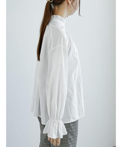 Te chichi（テチチ）の「前後2WAYパール釦スタンドフリルブラウス（シャツ/ブラウス・レディース・ブラック/オフホワイト/ネイビー・F）」の19枚目の写真