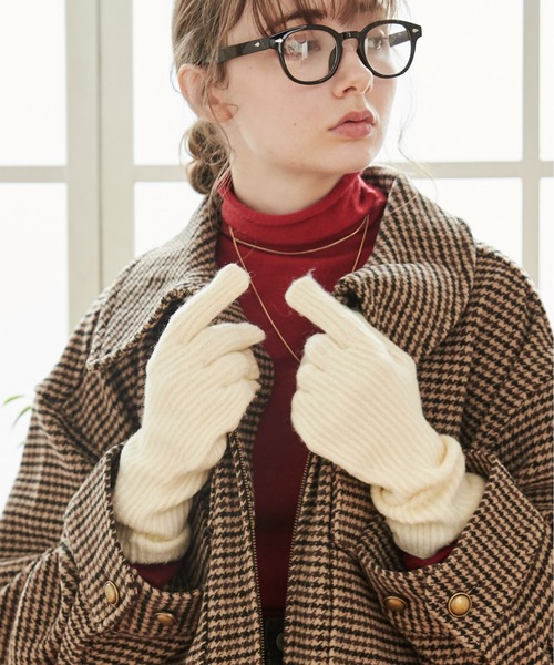 ANGIE（アンジー）の「【スマホ対応】リブニットグローブ/ニット手袋（手袋・レディース・グレー/ブラック/アイボリー/ベージュ・FREE）」の11枚目の写真