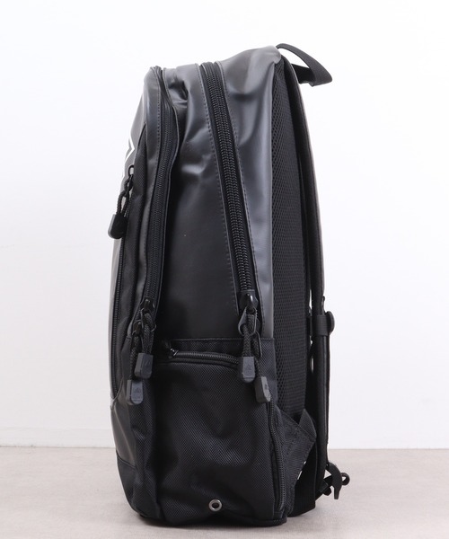 FIRST DOWN（ファーストダウン）の「JUNESELECT FIRSTDOWN　ターポリンリュック バックパック（バックパック/リュック・レディース・ブラック×ピンク/ブラック×ブラック/ブラック×ホワイト/ブラック×グリーン・FREE）」の11枚目の写真