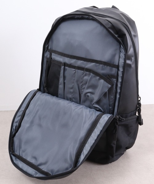 FIRST DOWN（ファーストダウン）の「JUNESELECT FIRSTDOWN　ターポリンリュック バックパック（バックパック/リュック・レディース・ブラック×ピンク/ブラック×ブラック/ブラック×ホワイト/ブラック×グリーン・FREE）」の19枚目の写真