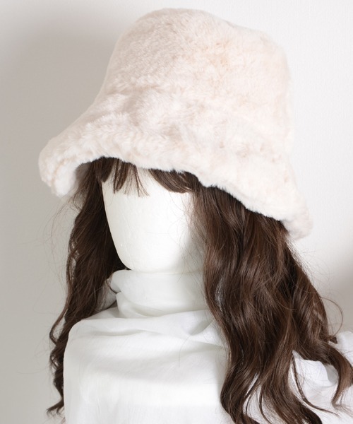 VIBGYOR Women（ヴィブジョー　ウィメン）の「【float】リバーシブル フェイクファー キルティング バケットハット（ハット・レディース・ブラック/アイボリー/オフホワイト/アッシュブラウン/ベージュ/ライトグレー/ワインレッド/ライトブラウン・FREE）」の10枚目の写真