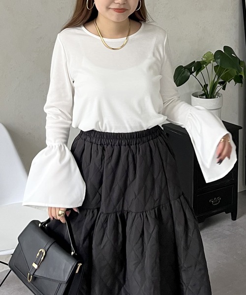 prose verse（プロズヴェール）の「スリットフレアスリーブリブカットソー（Tシャツ/カットソー・レディース・ブラック系1/オフホワイト/ブラック・ﾌﾘ-）」の6枚目の写真